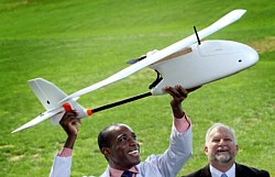 Amukele und Aero-Drohne