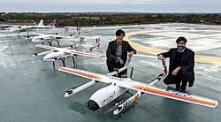Apian-Drohnen mit Gründern