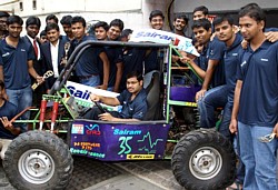Geländefahrzeug des Sri Sai Ram Engineering College