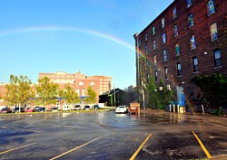 Künstlicher Regenbogen von McKean