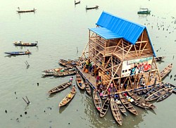 Makoko Floating School