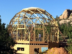 Econodome im Bau